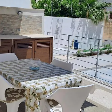 Apartment Savoia 185 Small *